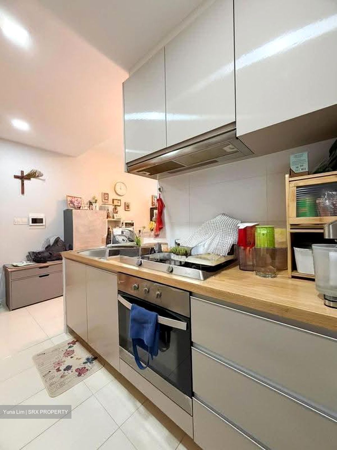 Prive (D19), Condominium #634240671